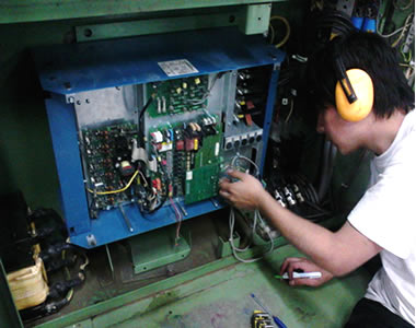 servcio mantenimiento y reparación de tableros electronicos